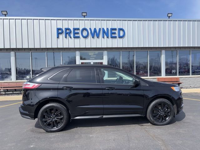 Certified 2023 Ford Edge SE w/ Black Appearance Package AWD/4WD image 2