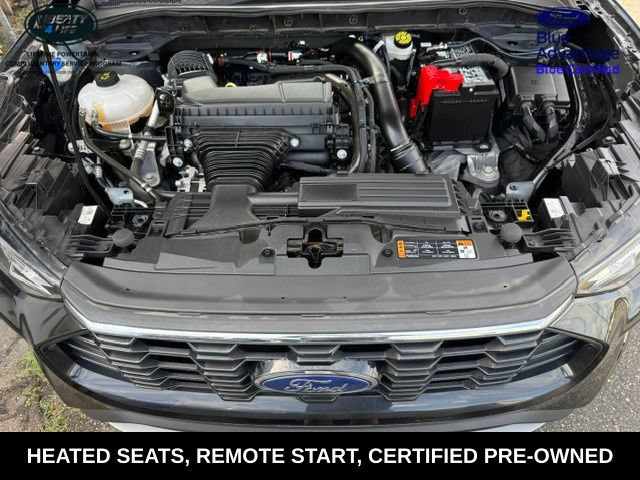 Certified 2025 Ford Escape ST-Line Select AWD/4WD image 38