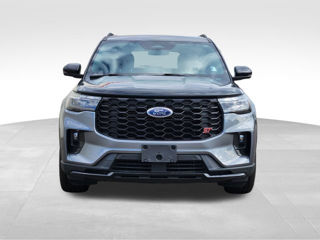 Certified 2025 Ford Explorer ST w/ Sun And Sound Package AWD/4WD image 3