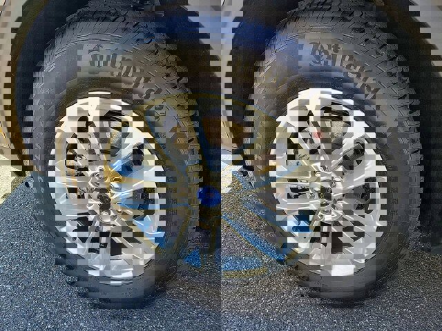 Certified 2022 Ford Escape SE w/ Cold Weather Package image 10