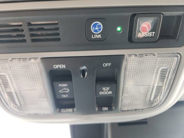 Used 2021 Honda Pilot Touring image 36