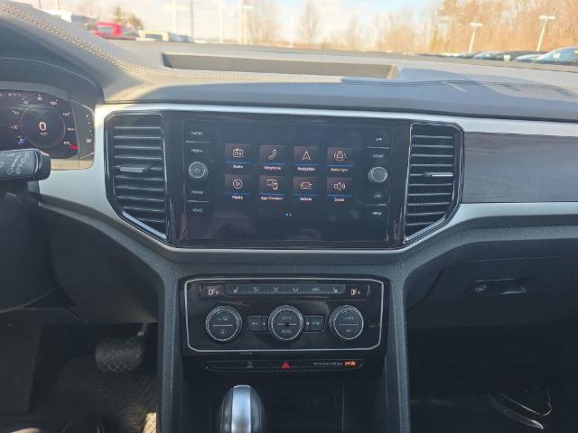 Used 2023 Volkswagen Atlas SE image 30