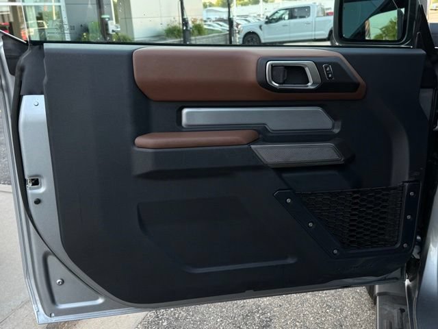 Certified 2023 Ford Bronco Outer Banks AWD/4WD image 9