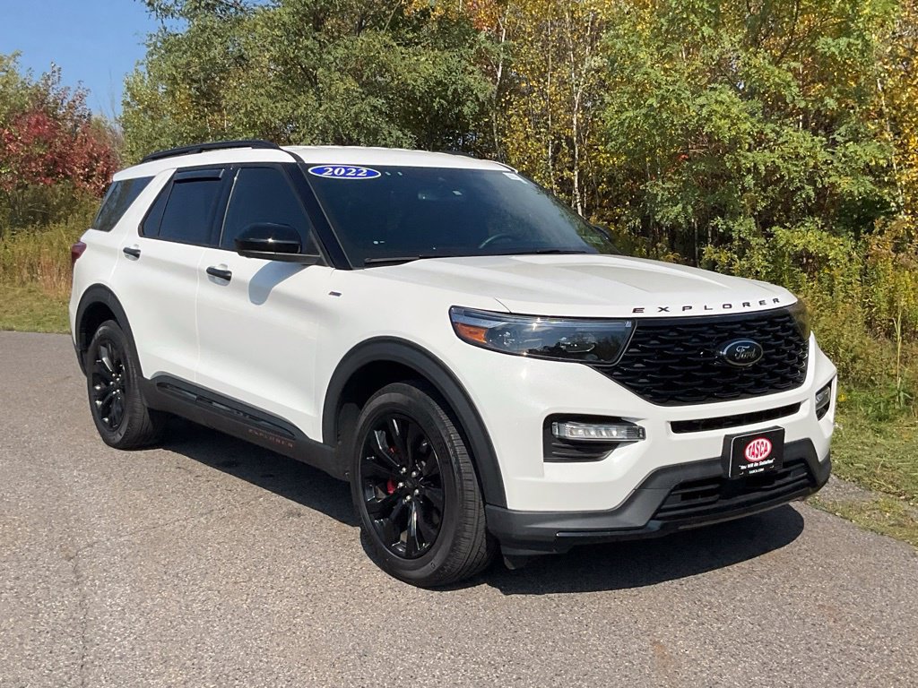 Certified 2022 Ford Explorer ST-Line AWD/4WD image 1