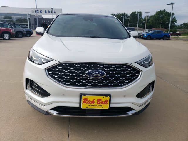Certified 2024 Ford Edge Titanium w/ Titanium Elite Package AWD/4WD image 2