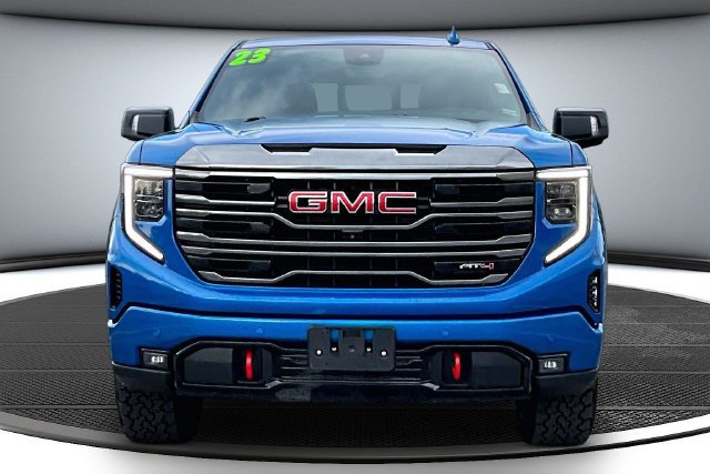 Used 2023 GMC Sierra 1500 AT4 w/ AT4 Premium Package AWD/4WD image 2