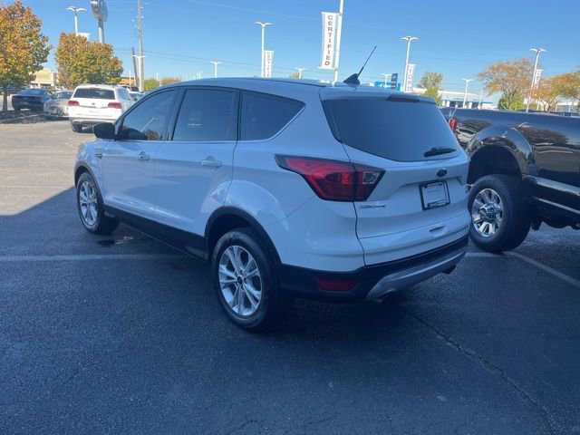 Certified 2019 Ford Escape SE image 3