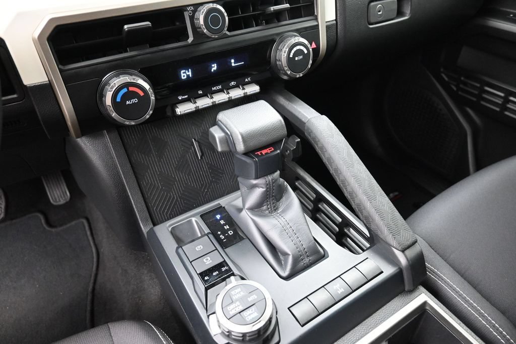 Used 2024 Toyota Tacoma TRD Off-Road AWD/4WD image 28