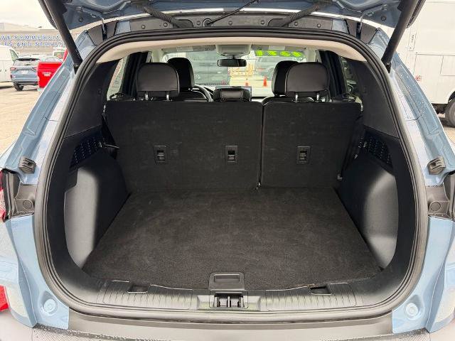 Certified 2025 Ford Escape Platinum AWD/4WD image 15