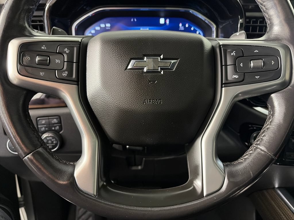Used 2022 Chevrolet Silverado 1500 LT Trail Boss w/ LT Trail Boss Premium Package AWD/4WD image 16