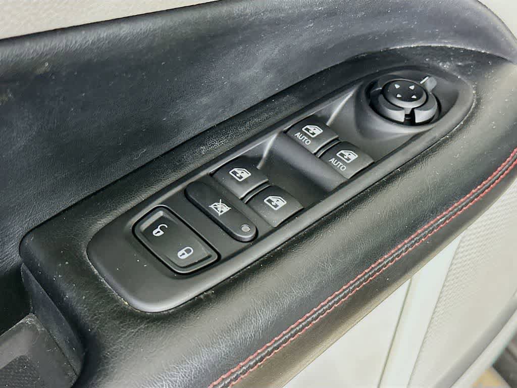 Used 2021 Jeep Compass Limited FWD image 29