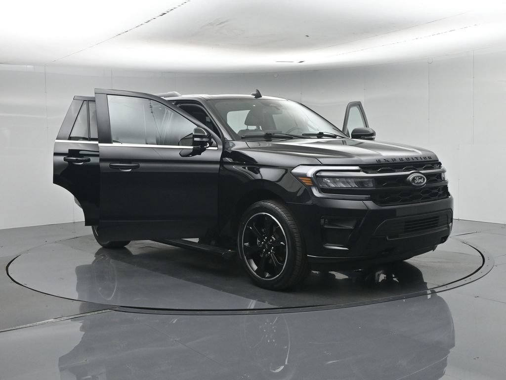 Certified 2023 Ford Expedition Limited AWD/4WD image 38