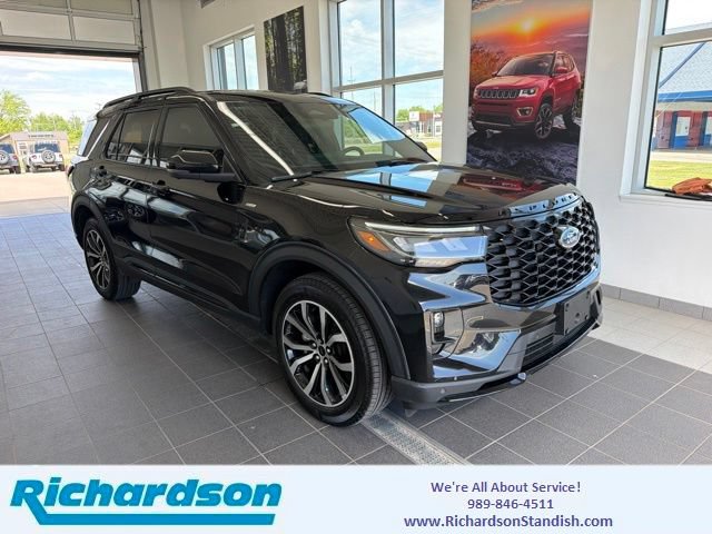 Certified 2025 Ford Explorer ST-Line AWD/4WD image 1