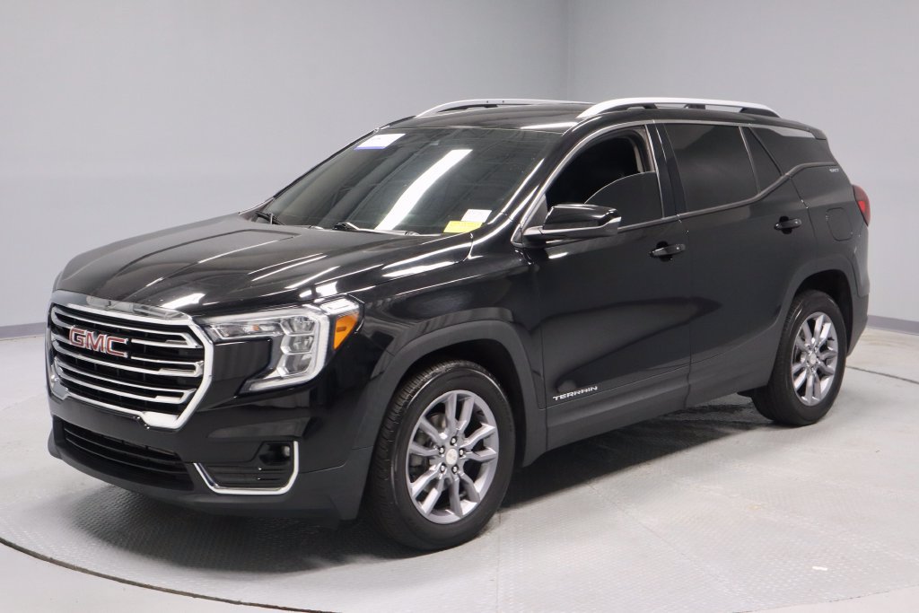 Used 2023 GMC Terrain SLT FWD image 8