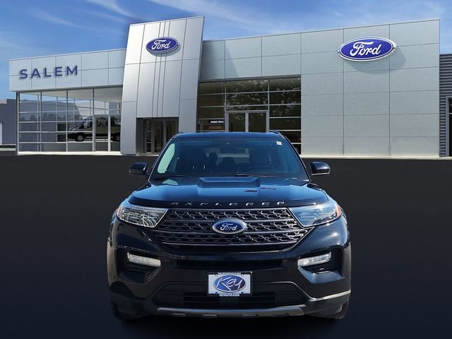 Certified 2023 Ford Explorer XLT w/ Equipment Group 202A image 7