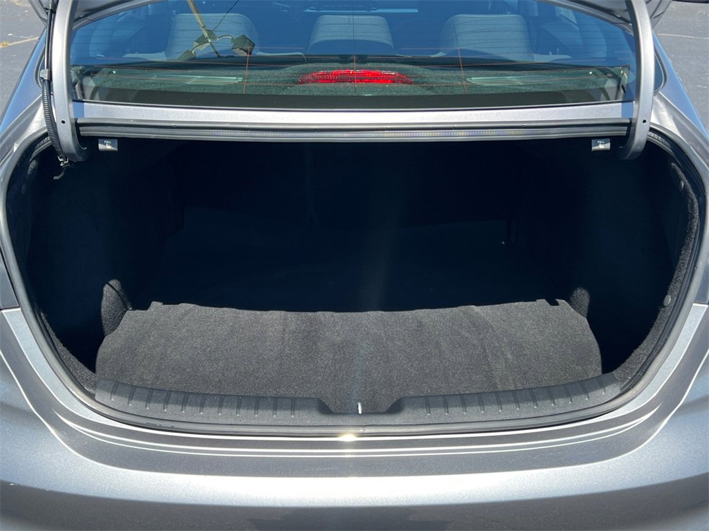 Used 2024 Kia Forte LXS image 18