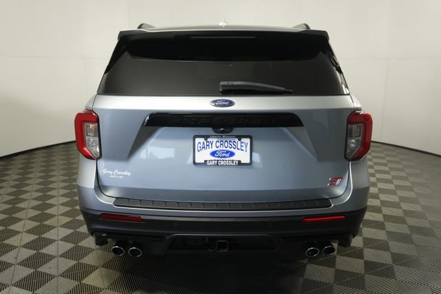Certified 2020 Ford Explorer ST w/ Premium Technology Package AWD/4WD image 4