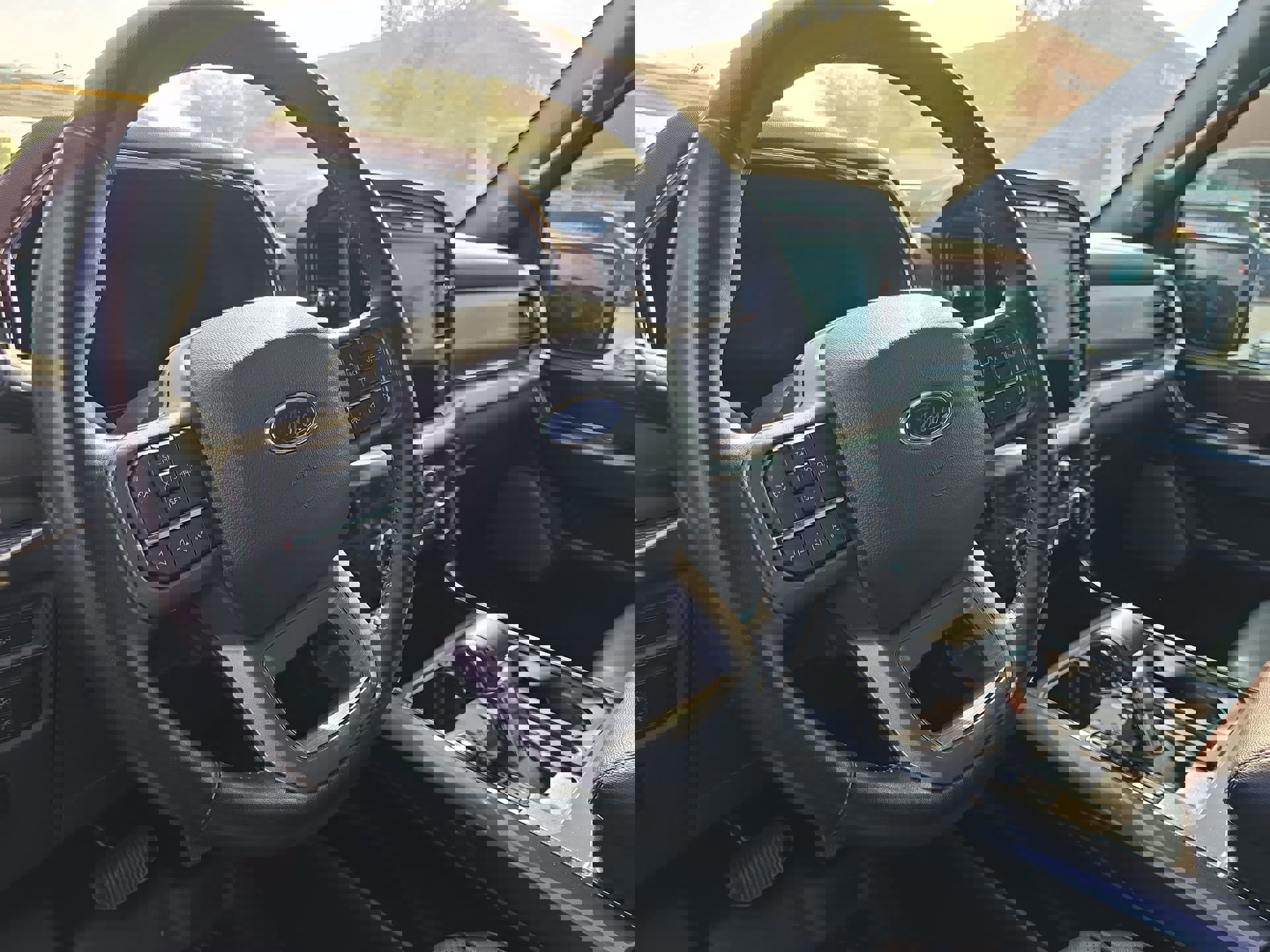 Certified 2022 Ford F150 Lariat image 14