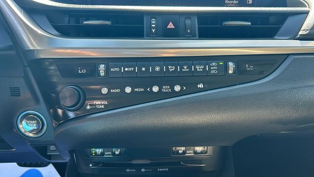 Used 2019 Lexus ES 350 350 Luxury image 21