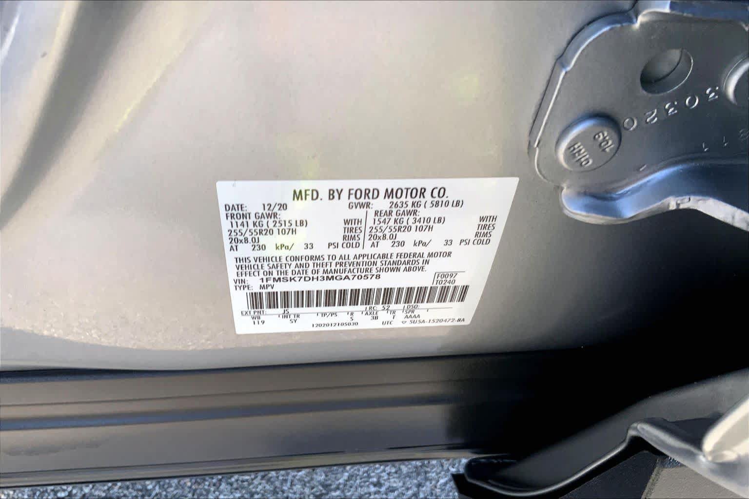 Certified 2021 Ford Explorer XLT w/ Equipment Group 202A RWD image 33