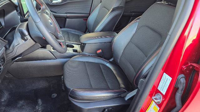 Certified 2025 Ford Escape ST-Line Elite image 10