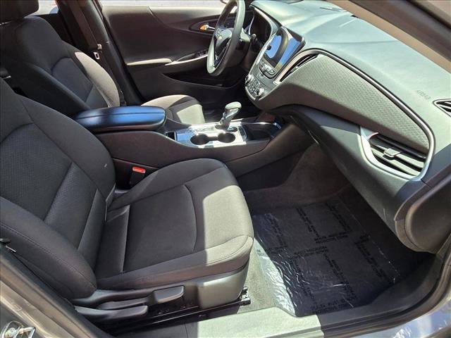 Used 2023 Chevrolet Malibu LT FWD image 19