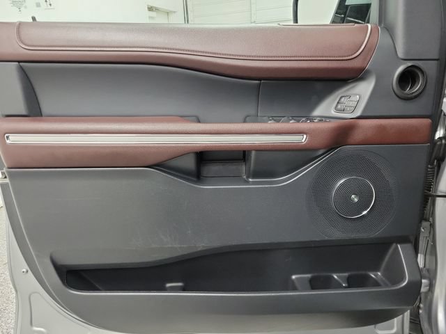 Certified 2024 Ford Expedition Limited AWD/4WD image 18