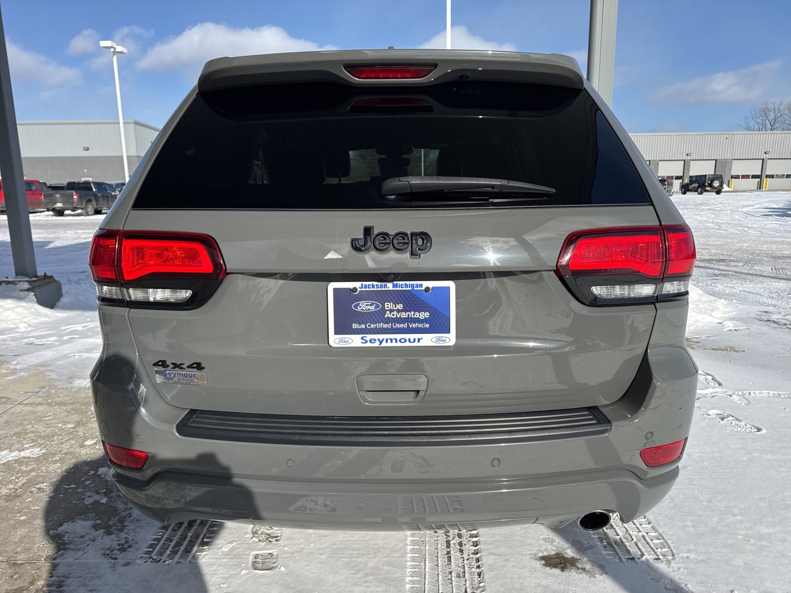 Used 2020 Jeep Grand Cherokee Altitude image 6