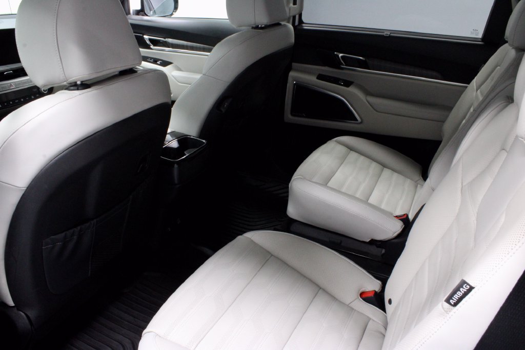 Used 2024 Kia Telluride SX Prestige AWD/4WD image 22