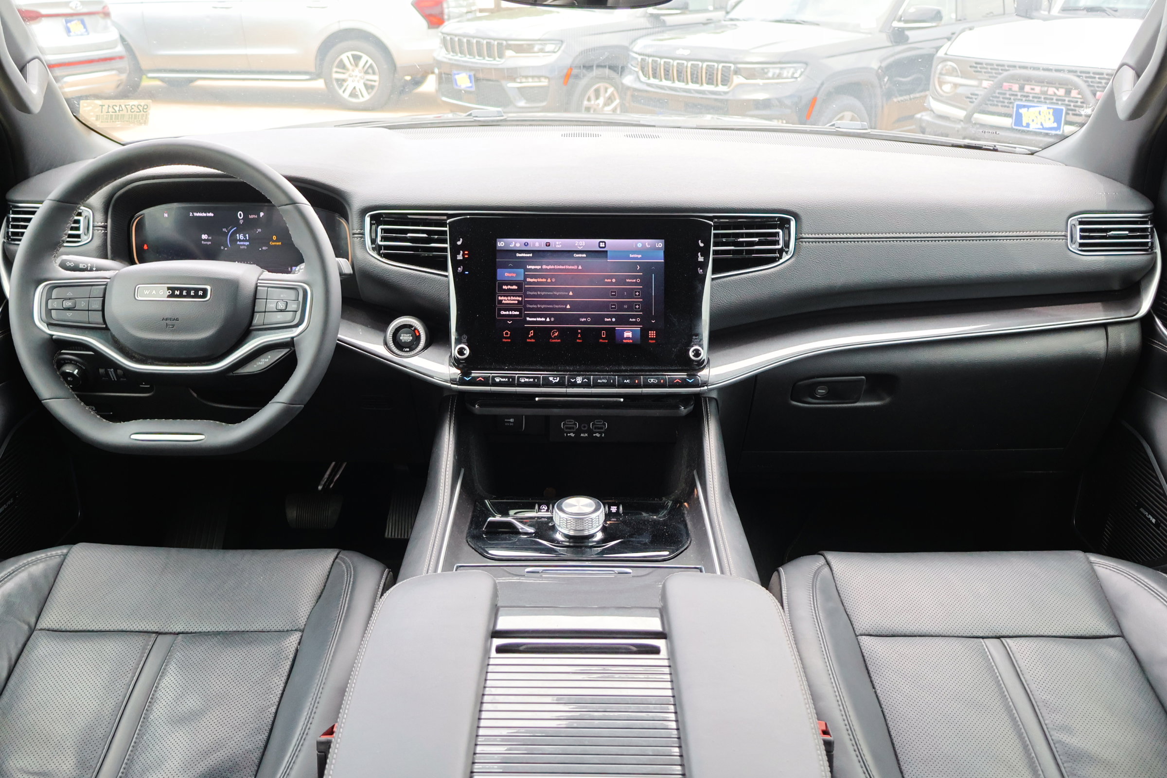 Used 2023 Jeep Wagoneer 4WD image 24