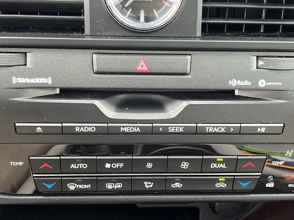 Used 2020 Lexus RX 350 AWD w/ Premium Package image 37