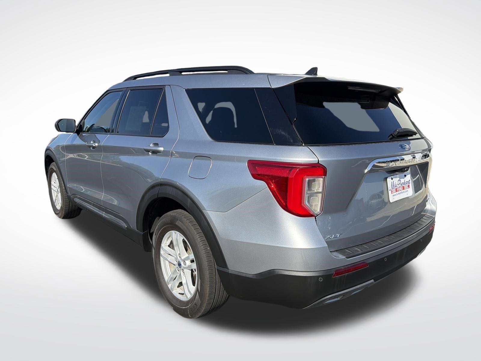 Certified 2024 Ford Explorer XLT w/ Equipment Group 202A AWD/4WD image 14