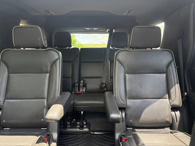 Used 2021 GMC Yukon SLT w/ SLT Premium Package AWD/4WD image 14