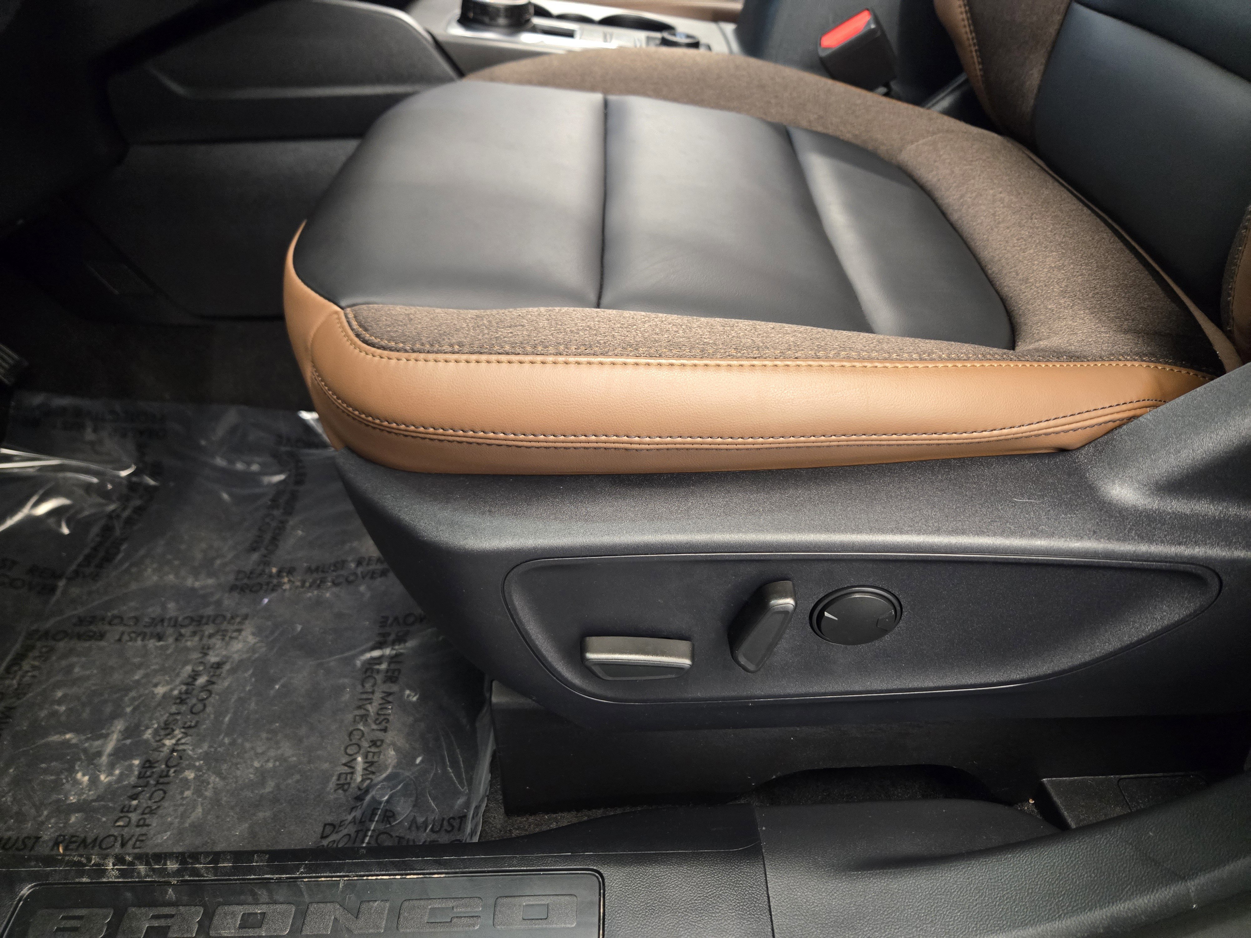 Certified 2025 Ford Bronco Sport Outer Banks w/ Outer Banks Tech Package+ image 21