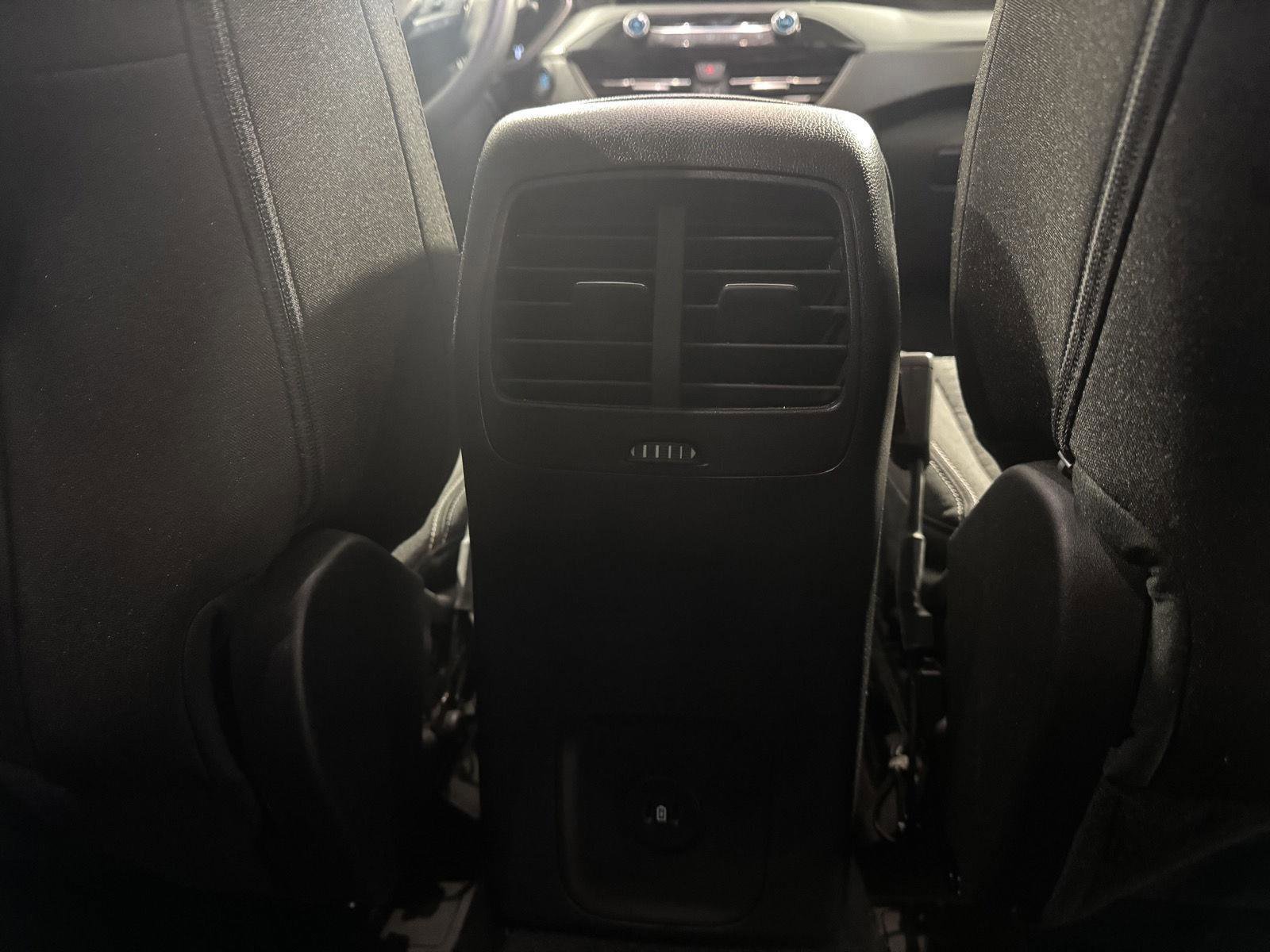 Certified 2023 Ford Escape Active w/ Cold Weather Package image 18