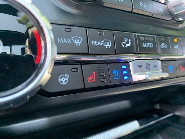 Certified 2025 Ford F150 Raptor w/ Equipment Group 803A Raptor R AWD/4WD image 30