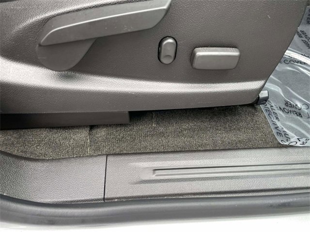 Used 2018 GMC Canyon All Terrain w/ Trailering Package image 30