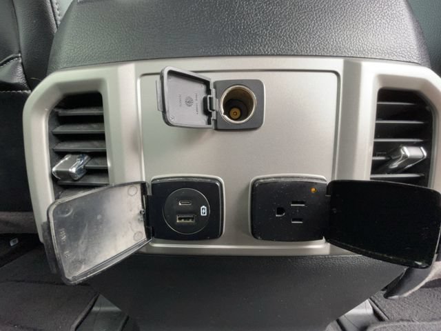 Certified 2020 Ford F350 Lariat w/ Lariat Ultimate Package AWD/4WD image 35