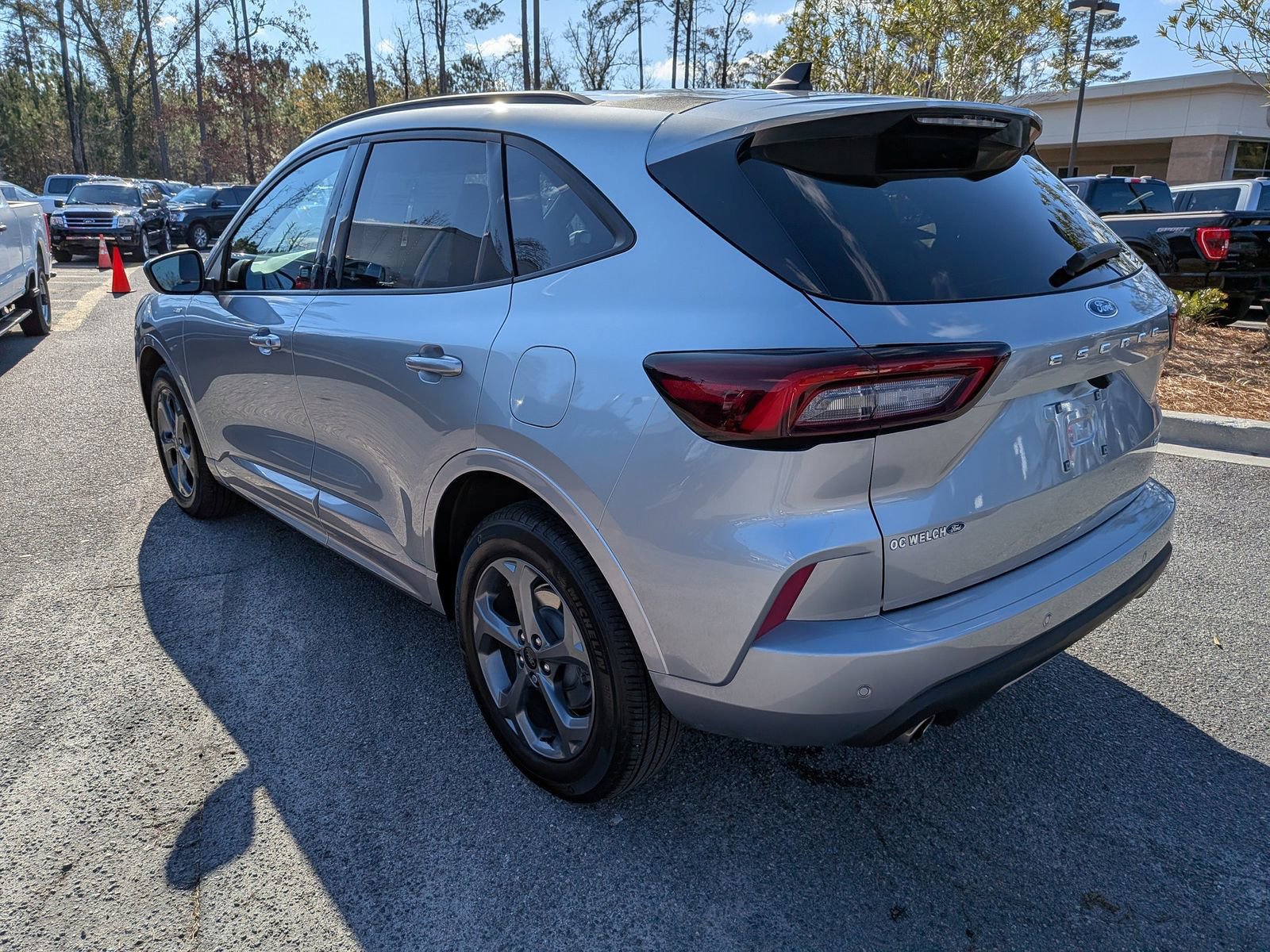 Certified 2023 Ford Escape ST-Line Select w/ Tech Pack #1 image 3