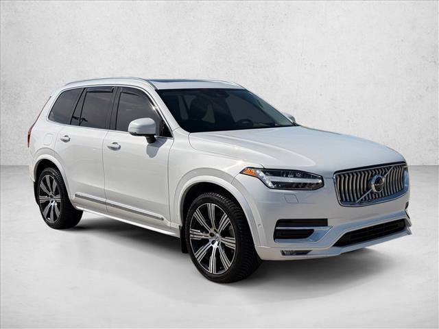 Used 2021 Volvo XC90 T6 Inscription w/ Protection Package Premier AWD/4WD image 3
