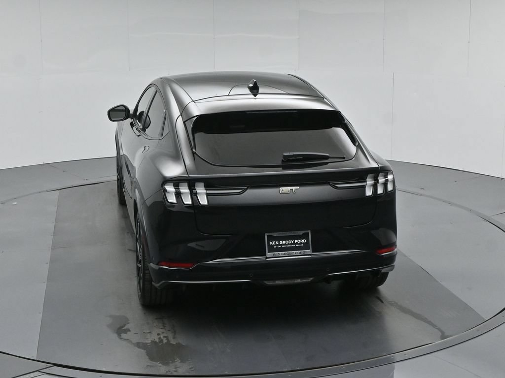 Certified 2023 Ford Mustang Mach-E GT w/ GT Performance Edition AWD/4WD image 43