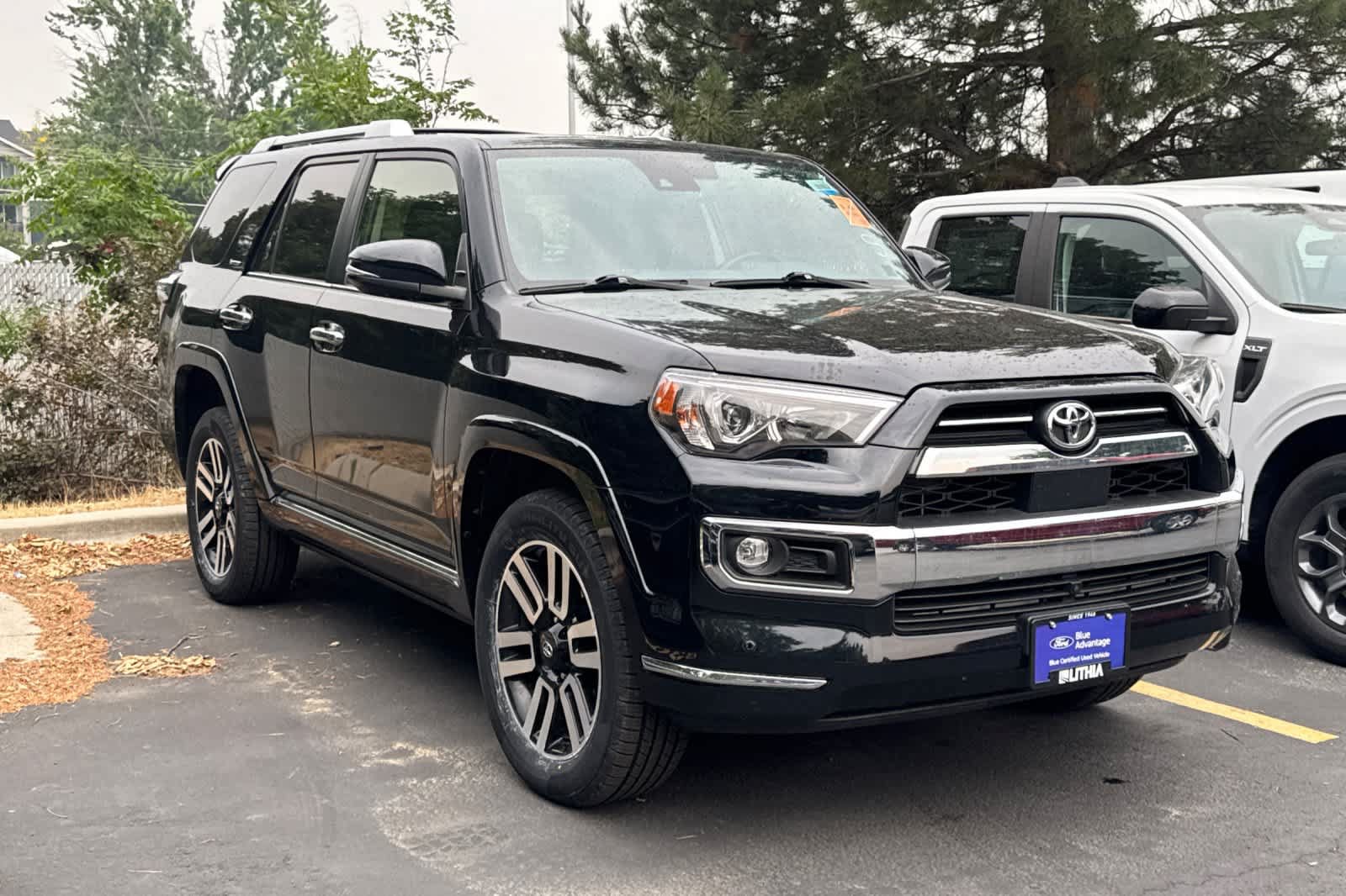Used 2023 Toyota 4Runner Limited w/ Wilderness Package (TMS) AWD/4WD image 3