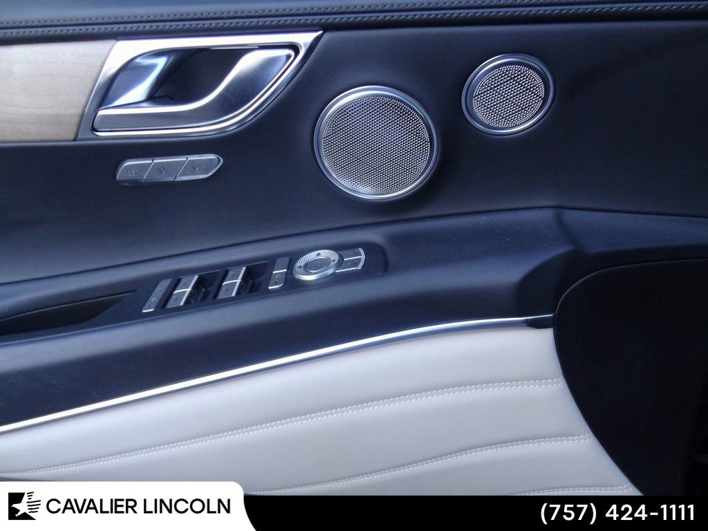 Used 2021 Genesis GV80 2.5T w/ Advanced Package 02 image 15