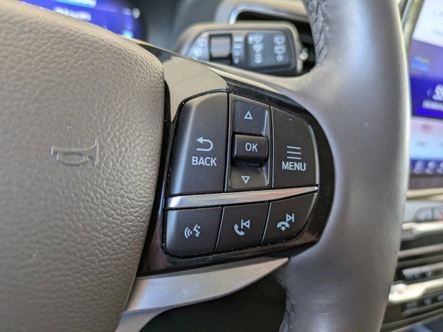 Certified 2022 Ford Explorer Platinum w/ Equipment Group 601A image 26