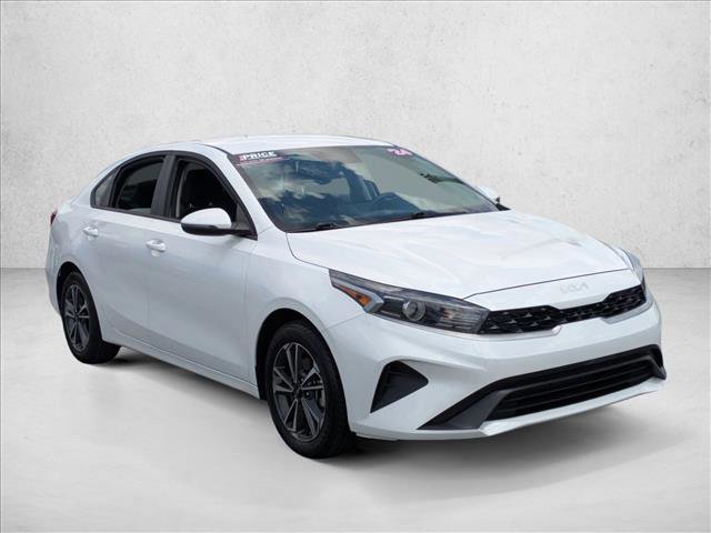 Used 2024 Kia Forte LXS w/ LXS Technology Package FWD image 3
