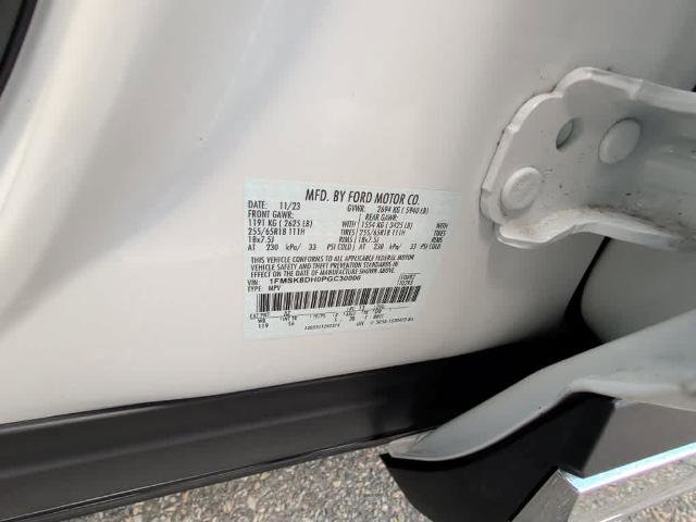 Certified 2023 Ford Explorer XLT w/ Equipment Group 202A AWD/4WD image 15