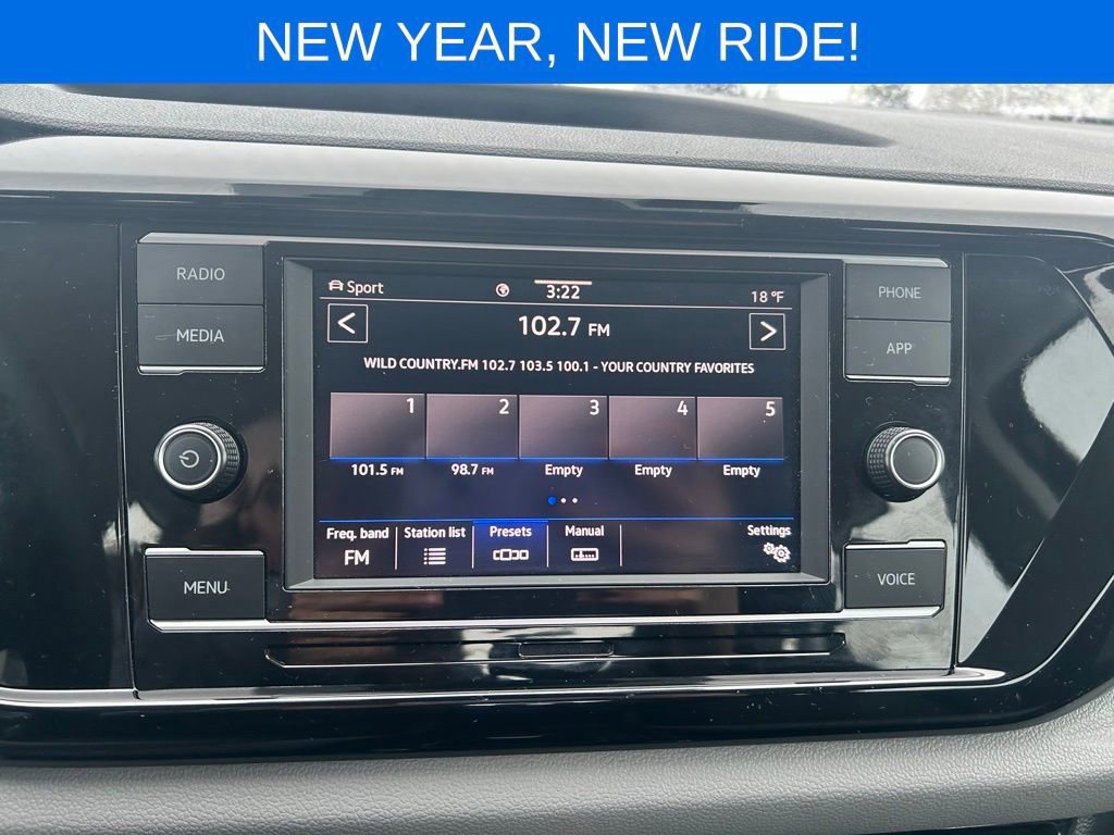 Used 2024 Volkswagen Taos S image 28