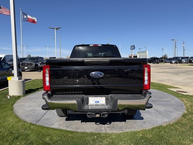 Certified 2025 Ford F250 XLT image 2