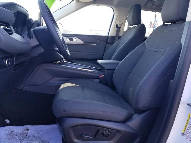 Certified 2025 Ford Explorer Active image 12