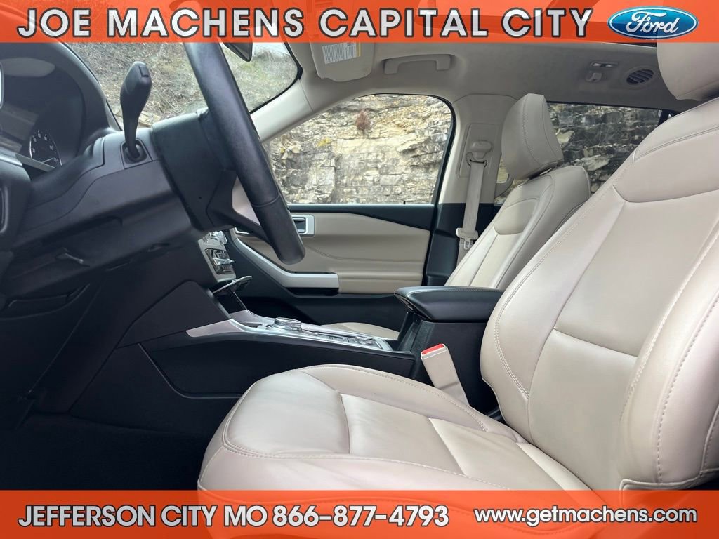 Certified 2022 Ford Explorer XLT w/ Equipment Group 202A image 20